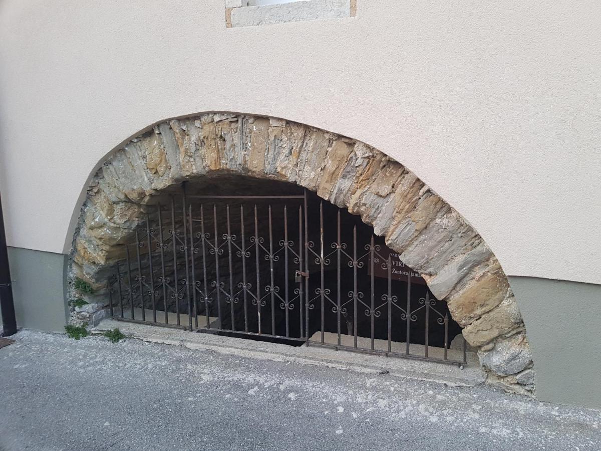 Boutique Villa Zontova Jama 비파바 외부 사진