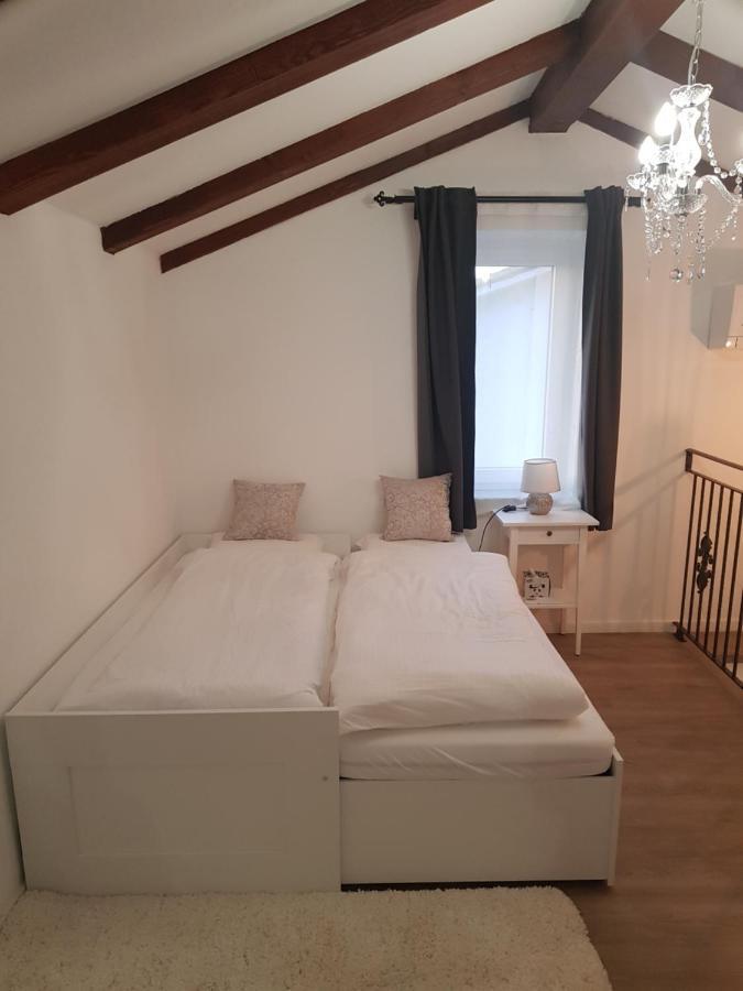 Boutique Villa Zontova Jama 비파바 외부 사진