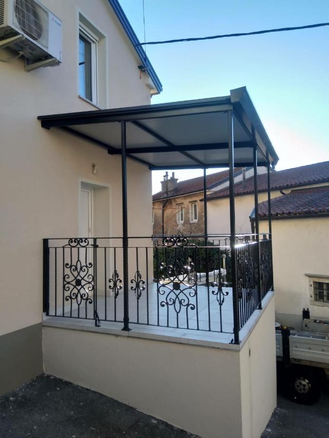 Boutique Villa Zontova Jama 비파바 외부 사진